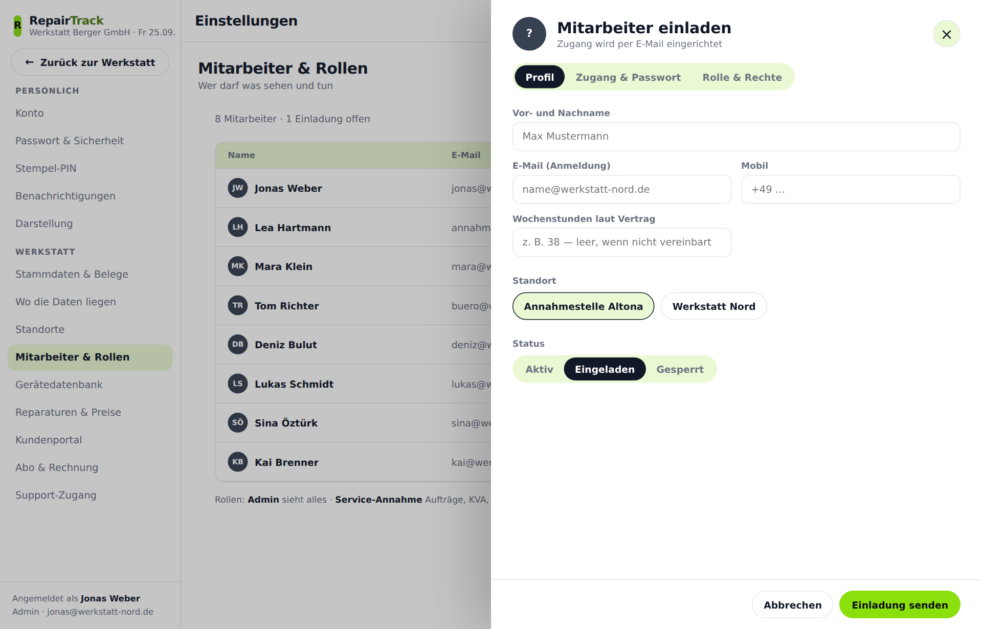 Die Lade „Mitarbeiter einladen" mit den Feldern Name, E-Mail, Mobil und Wochenstunden.